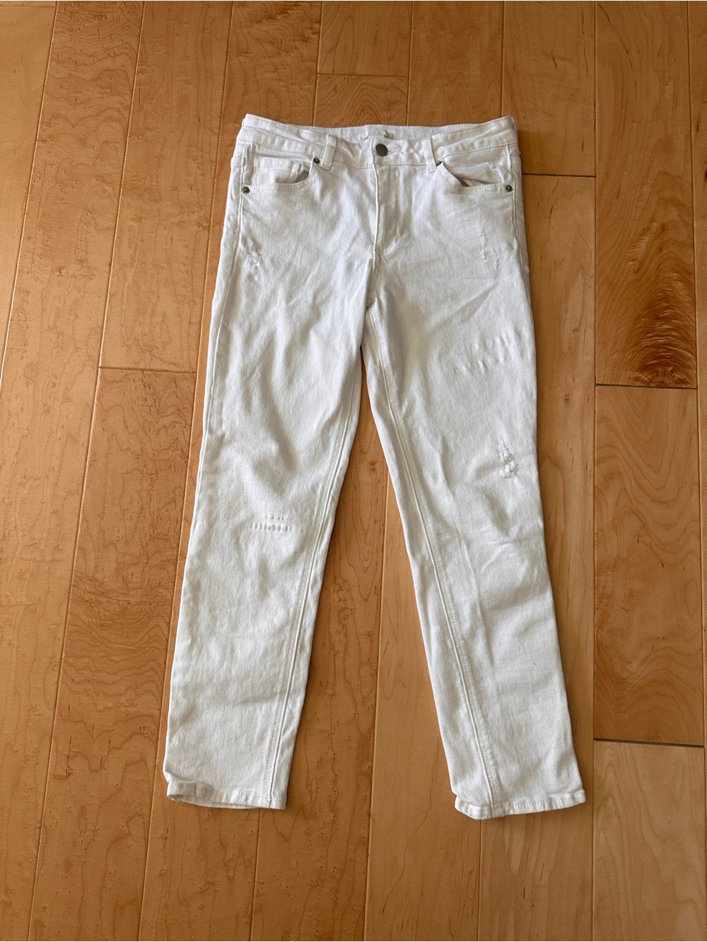 H&M Size 8 - White Skinny Jeans